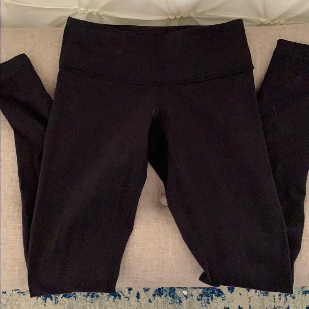 Size 4 Lululemon wunderunders
